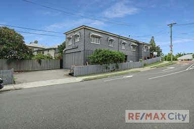 102 Waterworks Road Ashgrove QLD 4060 - Image 3