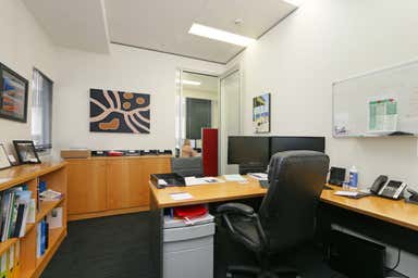 Office 7, 996 Hay Street Perth WA 6000 - Image 4
