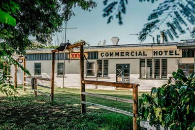 Commercial Hotel Wowan, 3 Pheasant Creek Rd Wowan QLD 4702 - Image 3