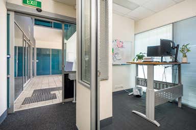 FULLY FITTED, FRESHLY DECORATED BELMONT OFFICE!, Unit 3, 44  Belmont Avenue Belmont WA 6104 - Image 4
