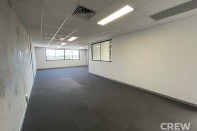 2/18 Northward Street Upper Coomera QLD 4209 - Image 4