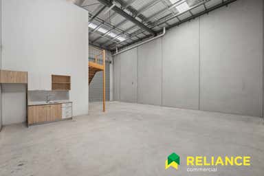 6/18 Katherine Street Ravenhall VIC 3023 - Image 4