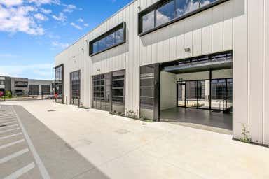 Unit 6/25 Robbins Circuit Williamstown North VIC 3016 - Image 3