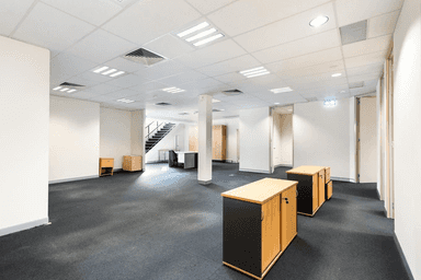 2/142 Stirling Highway Nedlands WA 6009 - Image 3