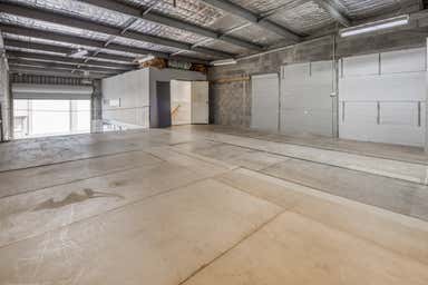 4/10 Boron Street Sumner QLD 4074 - Image 4