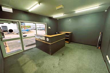 1015 Carl Street Rural View, 10/15 Carl Street Rural View QLD 4740 - Image 3