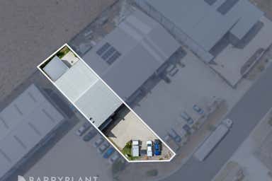 1/17 Anvil Avenue Kilmore VIC 3764 - Image 3