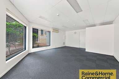 27/50 Anderson Street Fortitude Valley QLD 4006 - Image 3