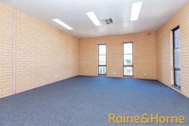 Suite 2, 272 Macquarie Street Dubbo NSW 2830 - Image 3