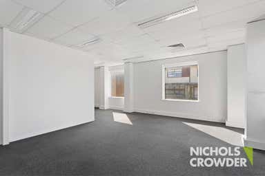 2/300 Centre Road Bentleigh VIC 3204 - Image 3