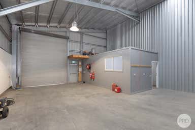 1/4 Villiers Drive Wendouree VIC 3355 - Image 3