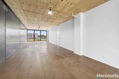 5 Maughan Way Cranbourne West VIC 3977 - Image 4