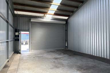 2/25-29 Connors Road Paget QLD 4740 - Image 4