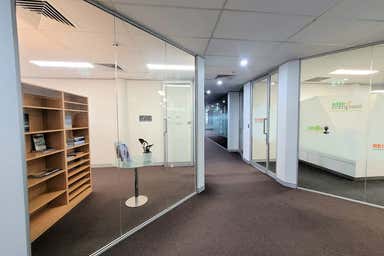 Suite 401, 384 Eastern Valley Way Chatswood NSW 2067 - Image 4