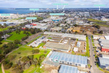 7/24-26 Saunders Street North Geelong VIC 3215 - Image 3