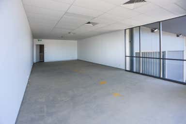 3/10 Coombes Drive Penrith NSW 2750 - Image 3