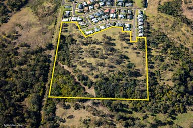 14 Weale Street Mount Kynoch QLD 4350 - Image 3