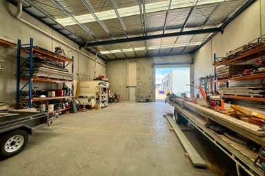 4/2 Kilmarnock Court Hoppers Crossing VIC 3029 - Image 4