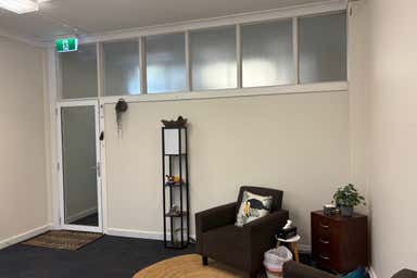 Suite 6, 493 Peel Street Tamworth NSW 2340 - Image 4