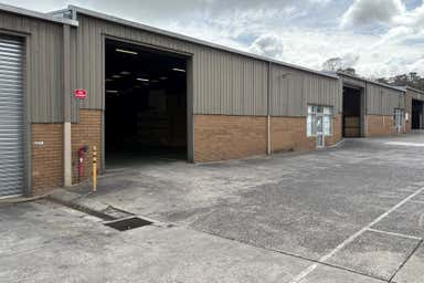 3 & 4, 359 Dorset Road Bayswater VIC 3153 - Image 3