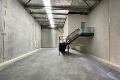 Barry Road Industrial Estate, Unit 26, 8-10 Barry Road Chipping Norton NSW 2170 - Image 4