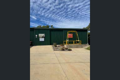 Unit 4, 15 Sturt Lane Hackham SA 5163 - Image 3