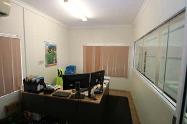 21 Beresford Rd Yarrawonga NT 0830 - Image 3