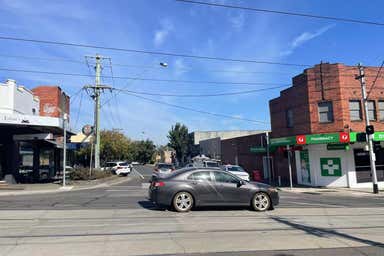 929 Riversdale Road Surrey Hills VIC 3127 - Image 4