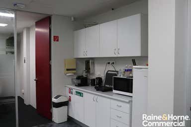 Suite 4, 259 Northumberland Street Liverpool NSW 2170 - Image 4