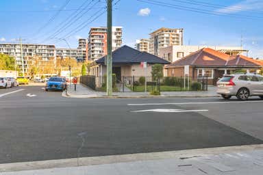 MedicalProfessional Offices with Parking, 13 Market Street Wollongong NSW 2500 - Image 3