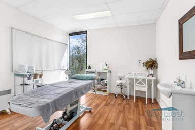 1/15 Grant Road Somerville VIC 3912 - Image 3