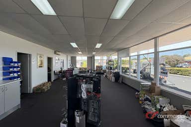 Unit 2, 5 Halifax Drive Davenport WA 6230 - Image 4