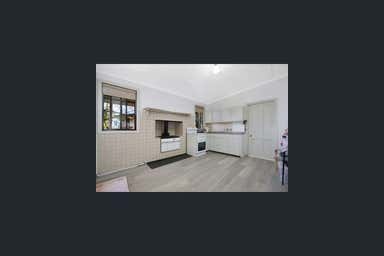 165 albury street Holbrook NSW 2644 - Image 3