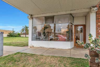 Commercial Freehold, 11 Meninya Street Moama NSW 2731 - Image 2