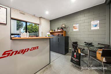 2/431 Warrigal Road Moorabbin VIC 3189 - Image 3