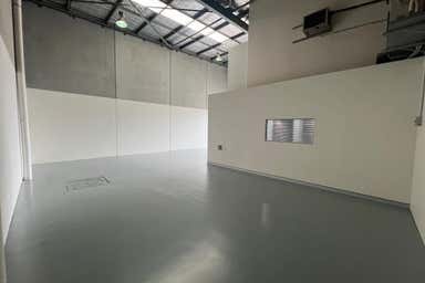 Unit 3, 29-31 Whyalla Place Prestons NSW 2170 - Image 4