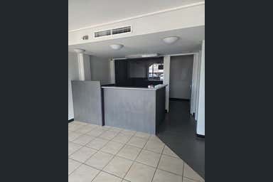 Shop 1, 174 Goondoon Street Gladstone Central QLD 4680 - Image 4