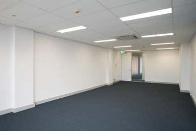Office 38, 204-218 Dryburgh Street North Melbourne VIC 3051 - Image 3