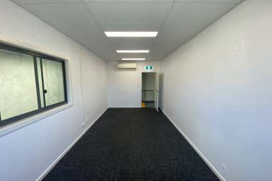 Barry Road Industrial Estate, 10 Barry Road Chipping Norton NSW 2170 - Image 3