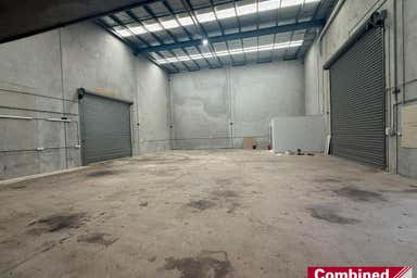 8/23-25 Bluett Drive Smeaton Grange NSW 2567 - Image 4