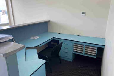 24 Hannam Street Bungalow QLD 4870 - Image 3