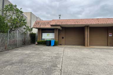 16/15 Stud Road Bayswater VIC 3153 - Image 3