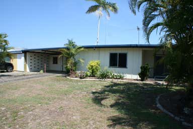 6 Donaldson Street Manunda QLD 4870 - Image 3