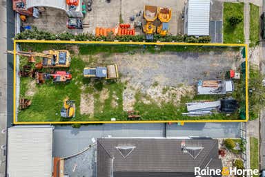 304 Noble Avenue Greenacre NSW 2190 - Image 4