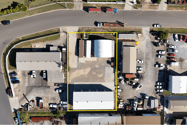 10 Dennis Street Boyne Island QLD 4680 - Image 4