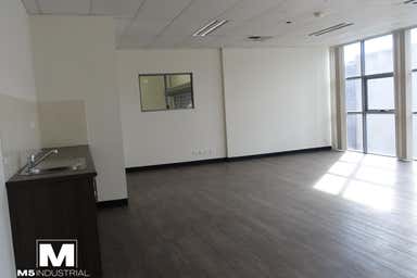 2/45-47 Stanley Street Peakhurst NSW 2210 - Image 4