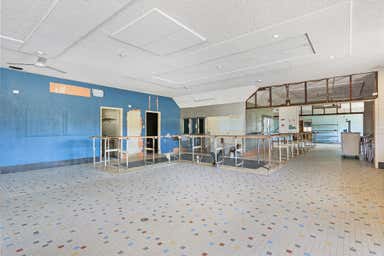 Broadwater Commerical Hotel, 175 Baraang Drive Broadwater NSW 2472 - Image 3