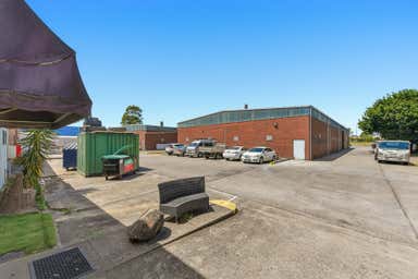 4/1821 Ferntree Gully Road Ferntree Gully VIC 3156 - Image 3