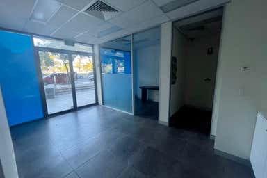 3003/27 Garden Street Southport QLD 4215 - Image 3