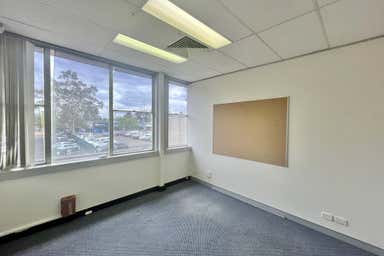 Suite 3, 111 Henry Street Penrith NSW 2750 - Image 4